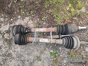 PEUGEOT 206, 306 1.4/1.6/1.6LPG 04.93- полуоска лява 30 евро дясна 40 евро ремонт заден мост