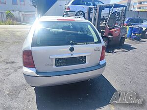 Škoda OCTAVIA (1996- стоп ляв десен 30 евро Škoda FABIA (1999-) капак преден 100 лева калници