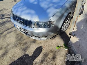 Audi A4 Sedan B6 капак преден 180 лв, фарове, предна броня решетка