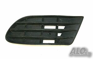 Volkswagen GOLF V (2003-) решетка в броня лява/ дясна цена 15 лв Ем Комплект