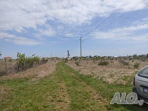 Парцел на 900 м от морето в с. Топола