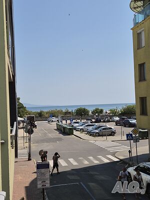 Апартамент на 50 м от плажа с гледка към морето