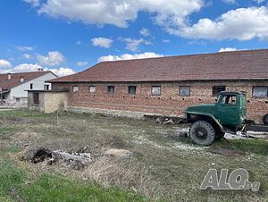 Складово помещение в с. Балван