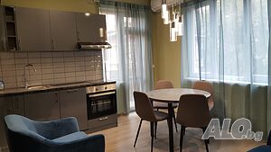 Тристаен до Градската градина 156 000€