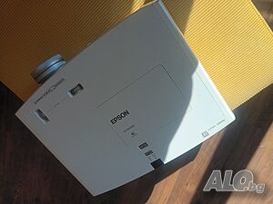 Видео -проектор EPSON