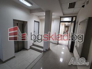Отдава офис, 712 кв.м, кв. Суходол