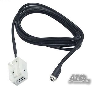 AUX кабел VW (Passat, Touareg, Golf V)