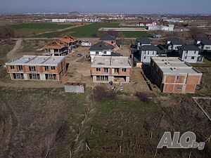 Къща в с. Първенец - двуетажна от Инвеститор
