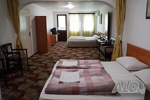 Нощувки, стаи за гости - Roos Hostels