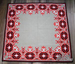 Каре българска шевица ръчна бродерия везба