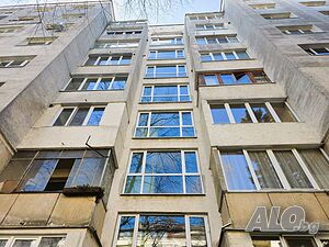 Двустаен апартамент 61 кв.м Панел 1978 г. 7 етаж Непоследен