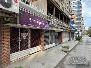 Търговско помещение на ул. Подуево - 2 нива, витрина, готово за бизнес