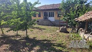 Собственик!!! Продава Къща с Двор в Село Неново