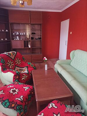 масивна къща с. Маринка Двуетажна къща 172 кв.м РЗП 1100 кв.м двор | Къщи, Вили | Маринка