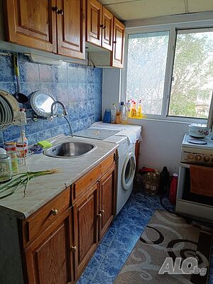 Самостоятелна къща с магазин гр. Павликени