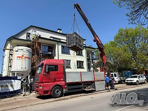 Камион с кран под наем