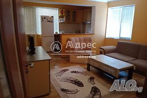 ***Двуетажна къща с плоча между етажите ***