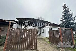 Промишлен имот в град Попово