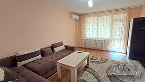 Многостаен апартамент 100 кв.м Тухла 1985 г. 4 етаж Непоследен