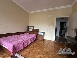 ДВУстаен апартамент в Центъра на града