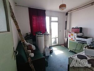 ДВУстаен апартамент находящ се в кв. Боян Българанов 2 на 1-ви жилищен етаж