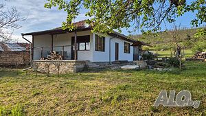 Къща за продажба в с. Александрово, област Шумен