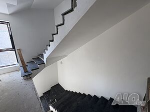 Двустаен апартамент, ново строителство, кв. Пети полк