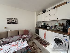 Апартамент за продажба