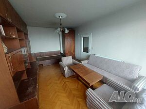 Двустаен апартамент в кв. Тракия