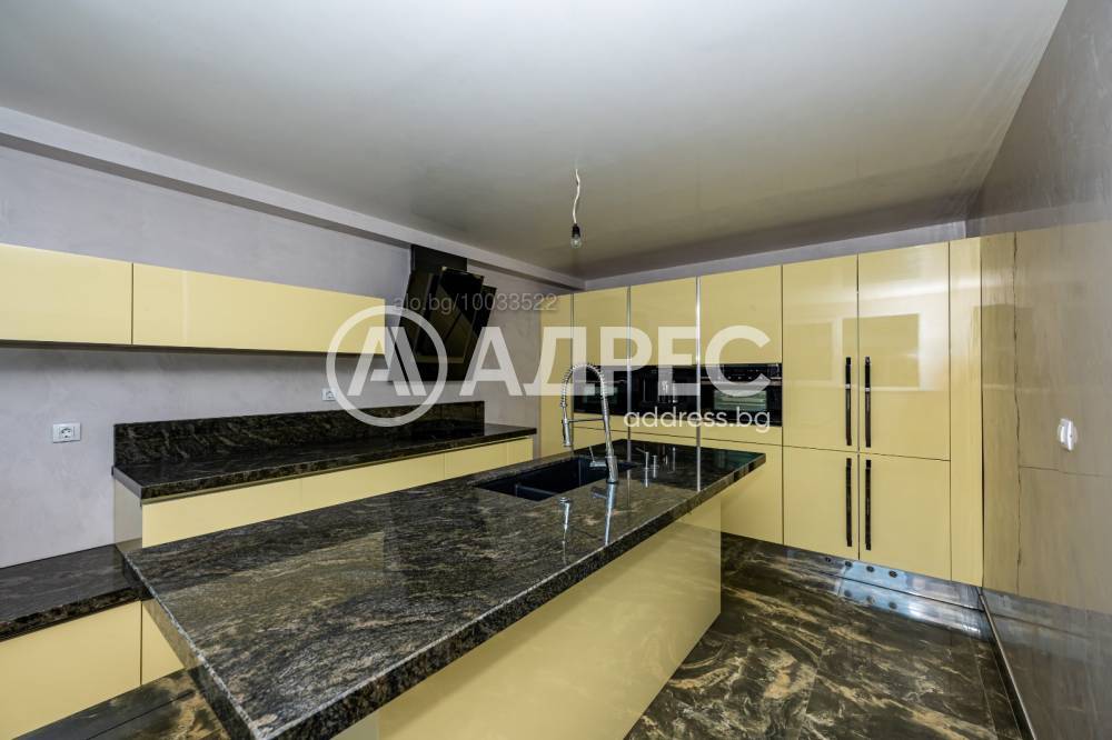 Многостаен, Пловдив, Съдийски, 176 кв.м., 340000 €