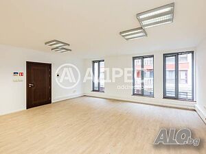 Офис, Варна, Общината, 160 кв.м., 1280 €