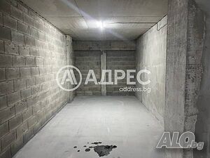 Гараж, Варна, Планова промишлена зона, 21 кв.м., 20200 €