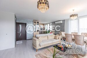 Къща/Вила, Варна, Изгрев, 260 кв.м., 365000 €