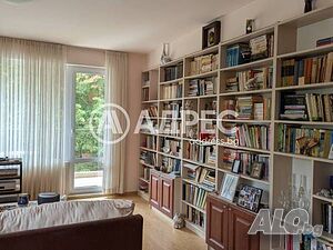 3-стаен, Варна, Бриз, 100 кв.м., 235000 €