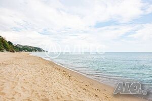 Парцел/Терен, Бяла, 1763 кв.м., 1190000 €