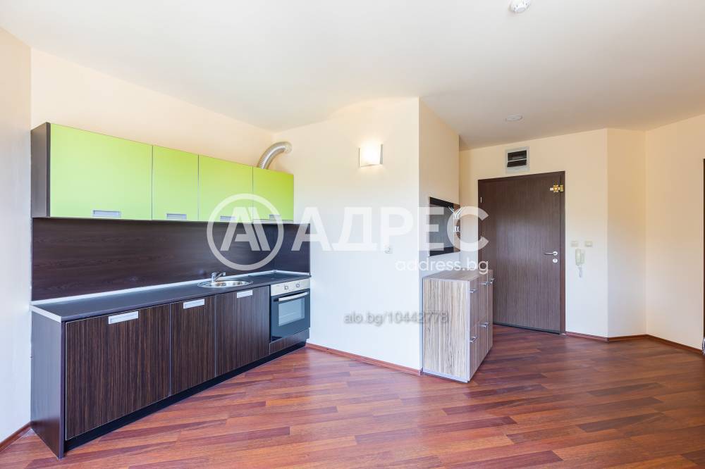 3-стаен, Варна, к.к. Златни Пясъци, 118 кв.м., 220000 €
