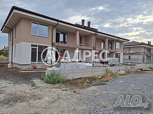 Къща/Вила, Мрамор, 262 кв.м., 348800 €