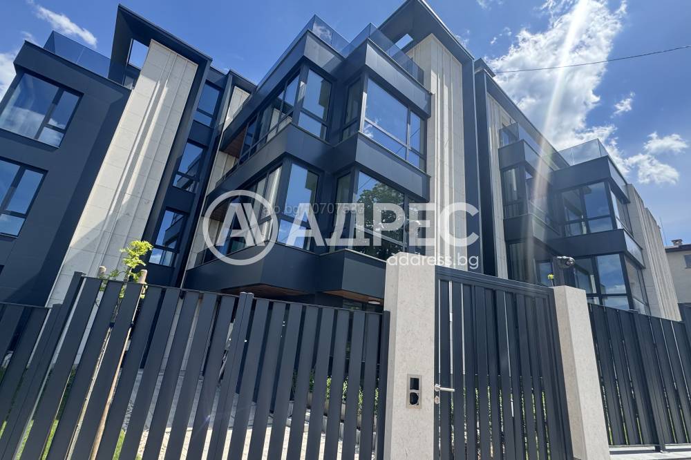 Многостаен, София, Драгалевци, 257 кв.м., 552048 €