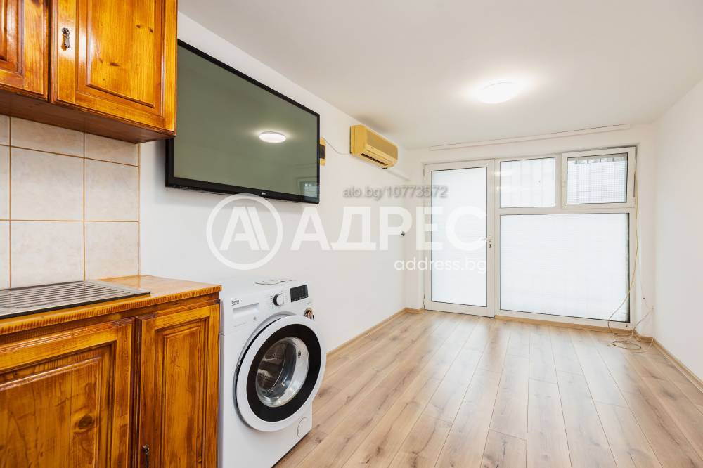 2-стаен, Варна, Цветен квартал, 38 кв.м., 65000 €