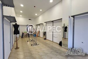Магазин, Варна, к.к. Златни Пясъци, 78 кв.м., 237900 €
