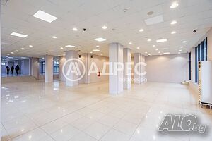 Магазин, Варна, Кайсиева градина, 691 кв.м., 1240000 €