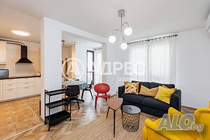 3-стаен, Варна, Цветен квартал, 110 кв.м., 850 €