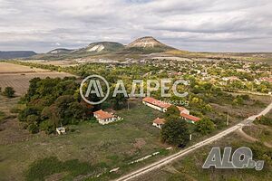 Стопанска сграда/Ферма, Венчан, 975 кв.м., 379000 €