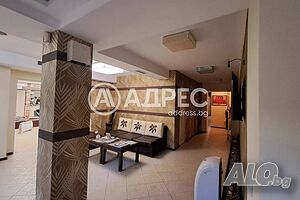 Офис Сграда/ Търговски център, Варна, Икономически университет