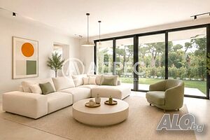 Къща/Вила, Варна, к.к. Св. Св. Константин и Елена, 205 кв.м., 650000 €