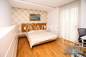 Многостаен, София, Симеоново, 182 кв.м., 695000 €