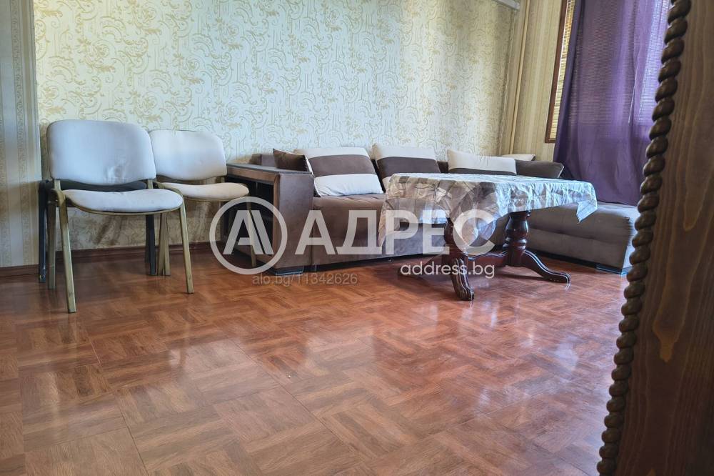 3-стаен, Варна, Младост 2, 70 кв.м., 500 €