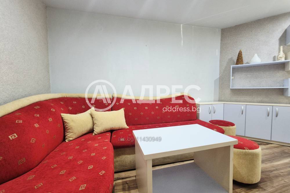 3-стаен, Варна, Погребите, 80 кв.м., 490 €