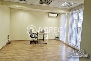Офис, Варна, Генералите, 20 кв.м., 250 €