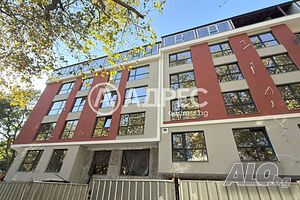Магазин, Варна, Лятно кино Тракия, 34 кв.м., 133480 €